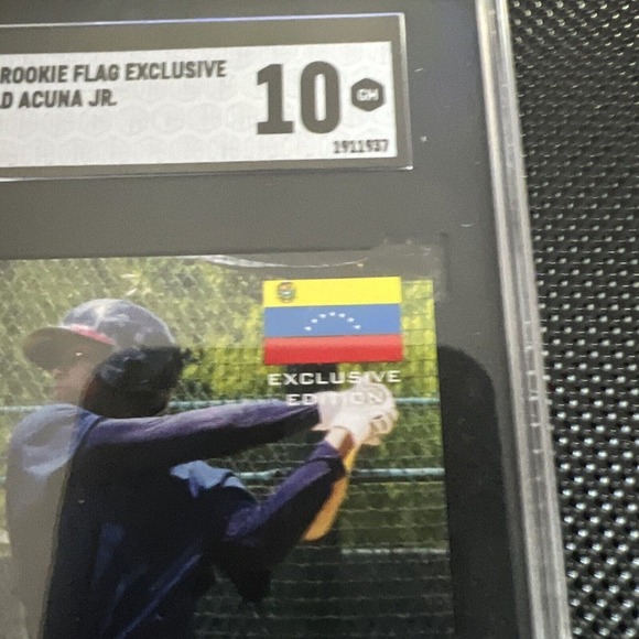 2017 Leaf Rookie Flag Exclusive Edition Ronald Acuna Rookie gem mint 10 #22 - Picture 2 of 3